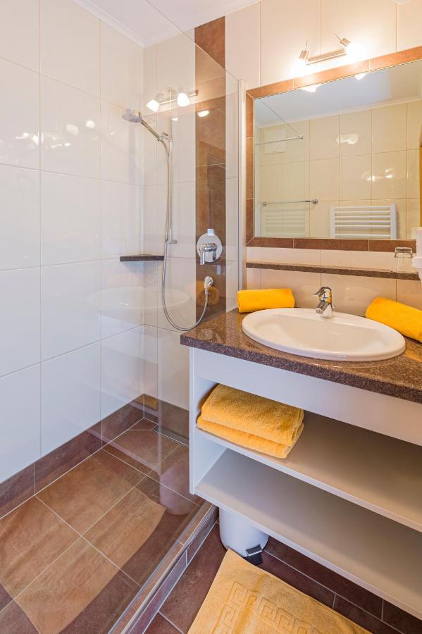 קוסן Apartments Tirolerhaus מראה חיצוני תמונה