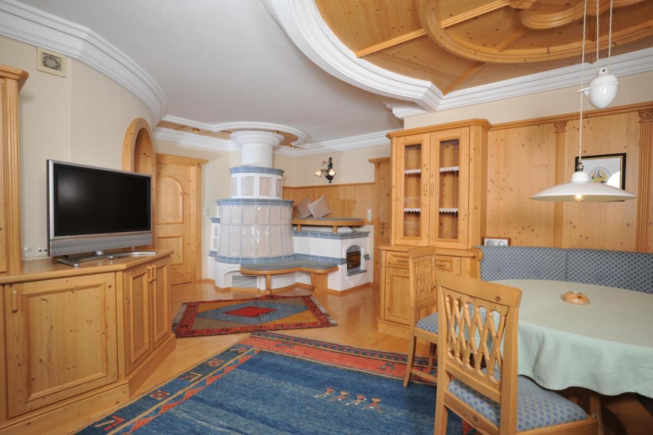 קוסן Apartments Tirolerhaus מראה חיצוני תמונה